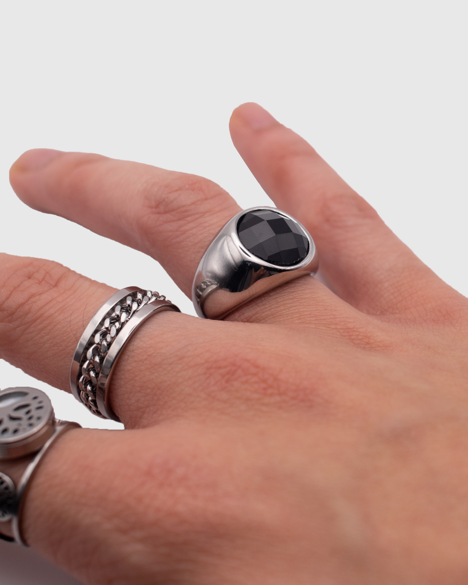 Ring obsidian